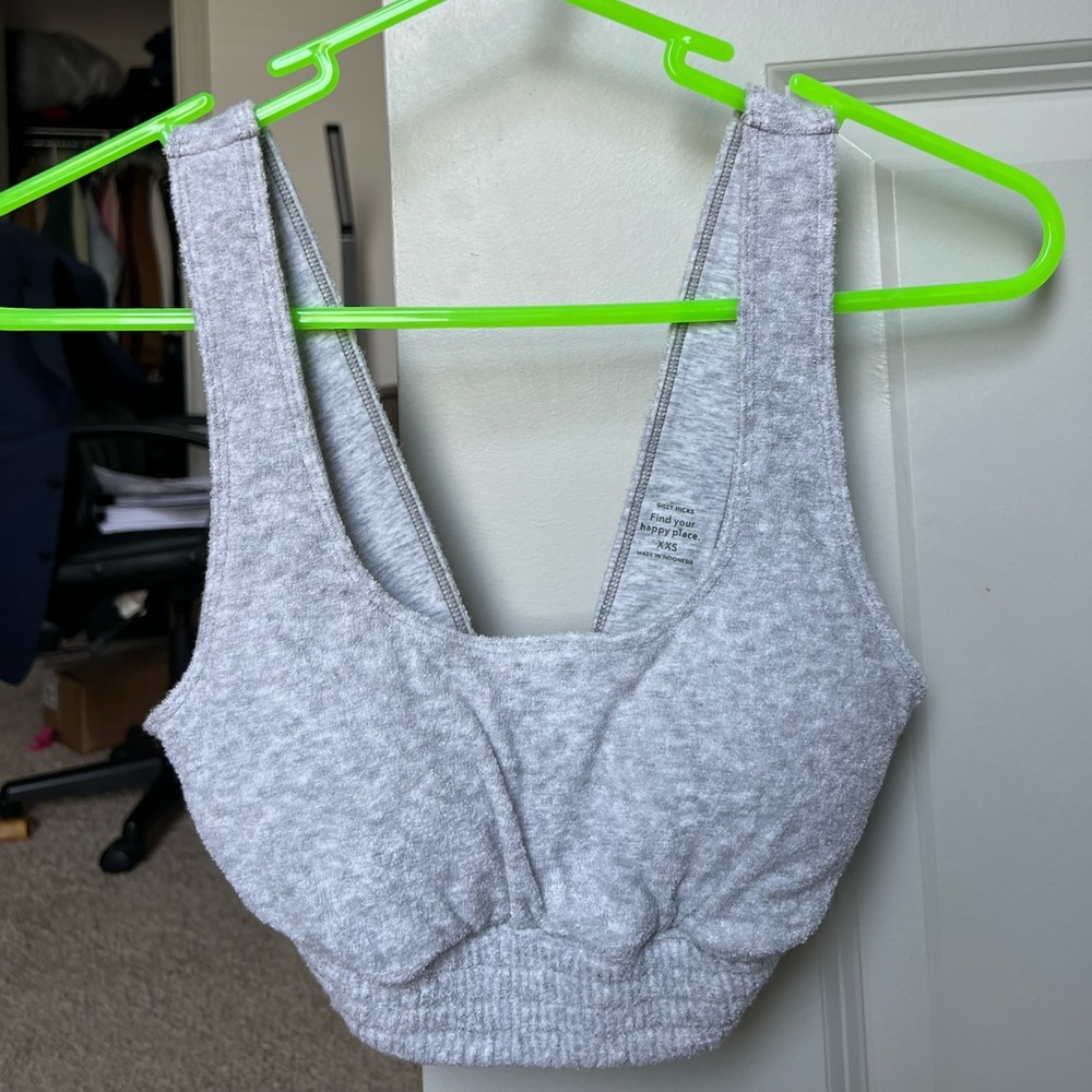 Hollister Gilly Hicks Crop Top